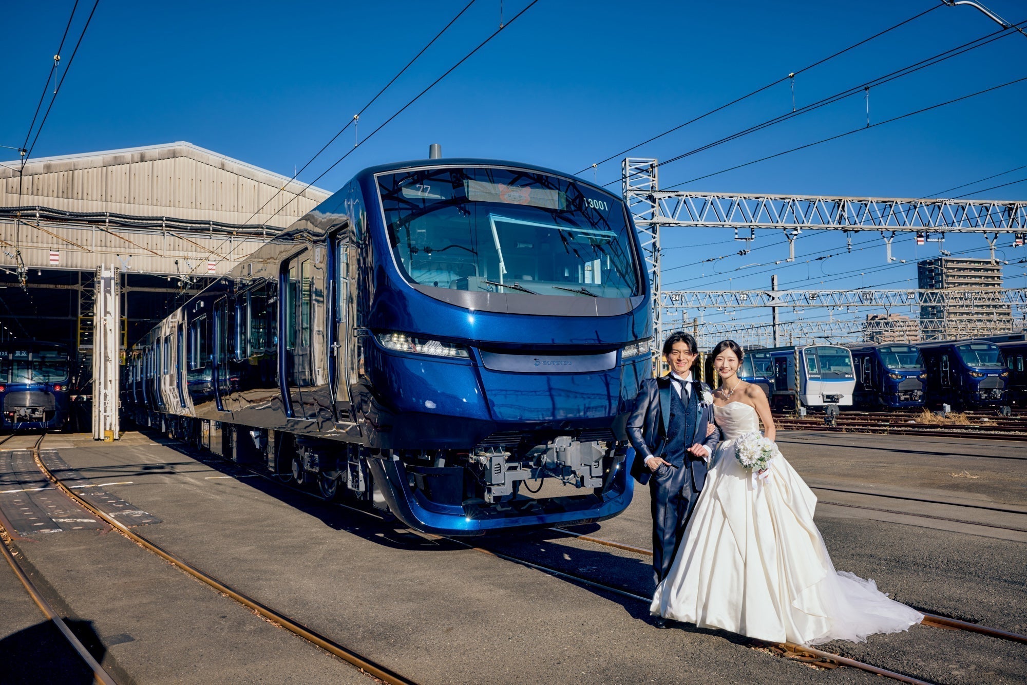 相鉄 13000系　フォトウエディングプラン